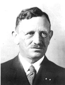 Pfaffinger_Adolf-230x300.jpg